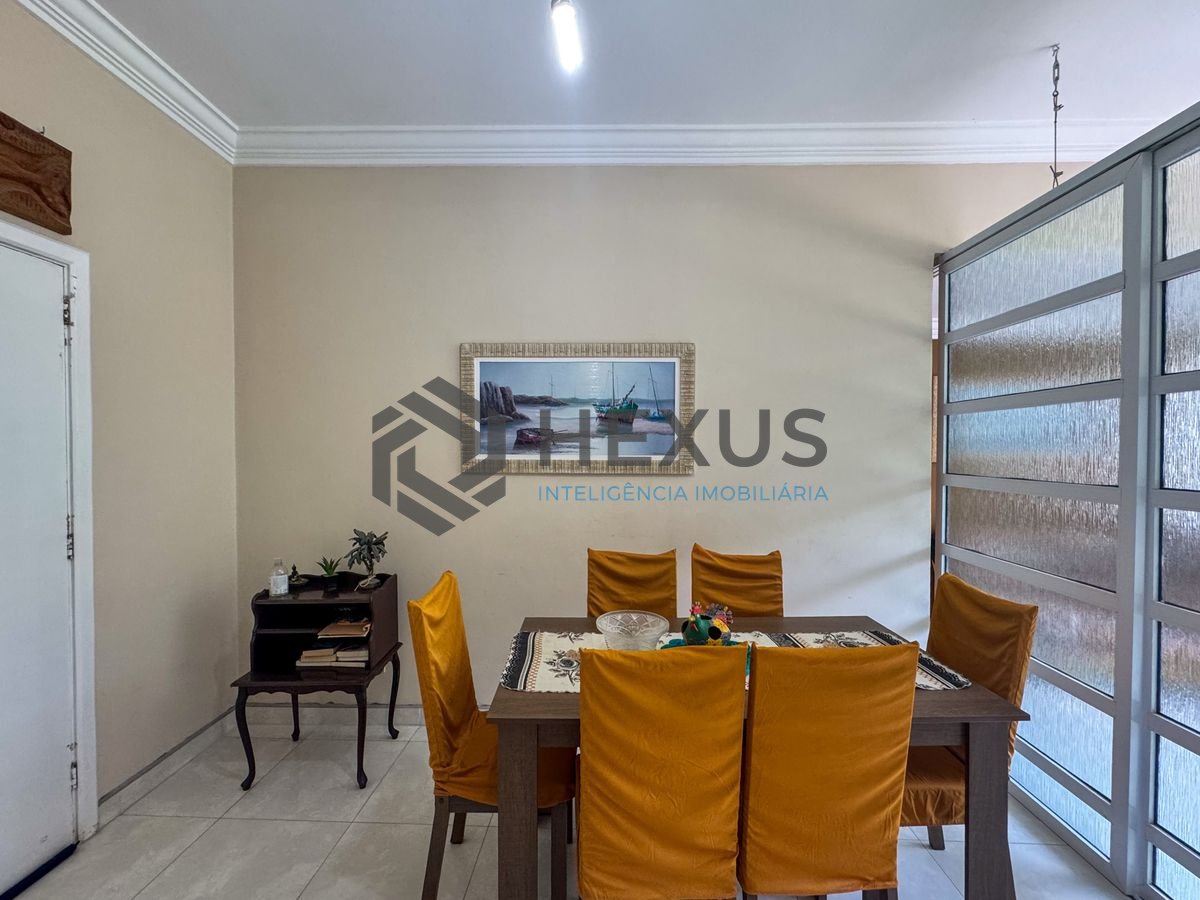 Foto 3 de Apartamento reformado frente mar  com lazer nas Pitangueiras, Guarujá