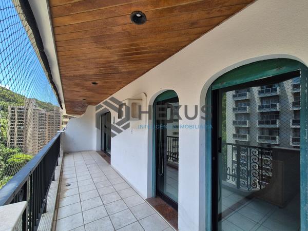 Apartamento à Venda em Pitangueiras — foto 4
