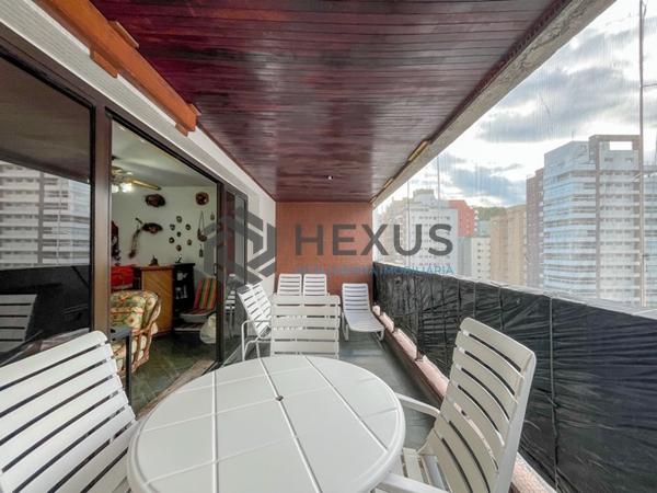 Apartamento à Venda em Pitangueiras — foto 1
