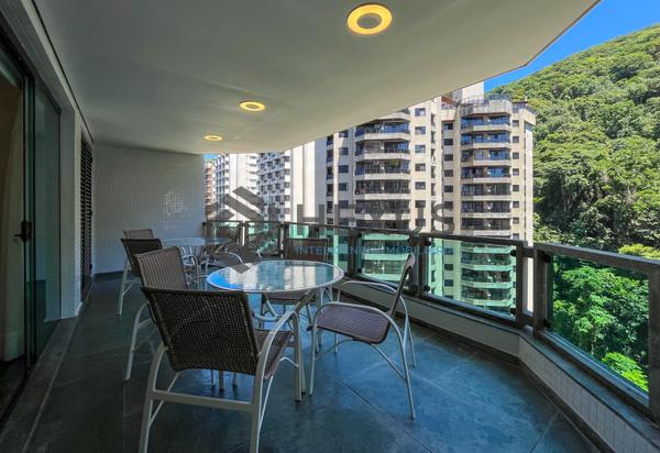 Apartamento à Venda em Pitangueiras — foto 2