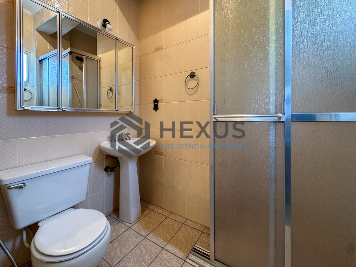 Foto 4 de Apartamento no Jardim Astúrias, Guarujá