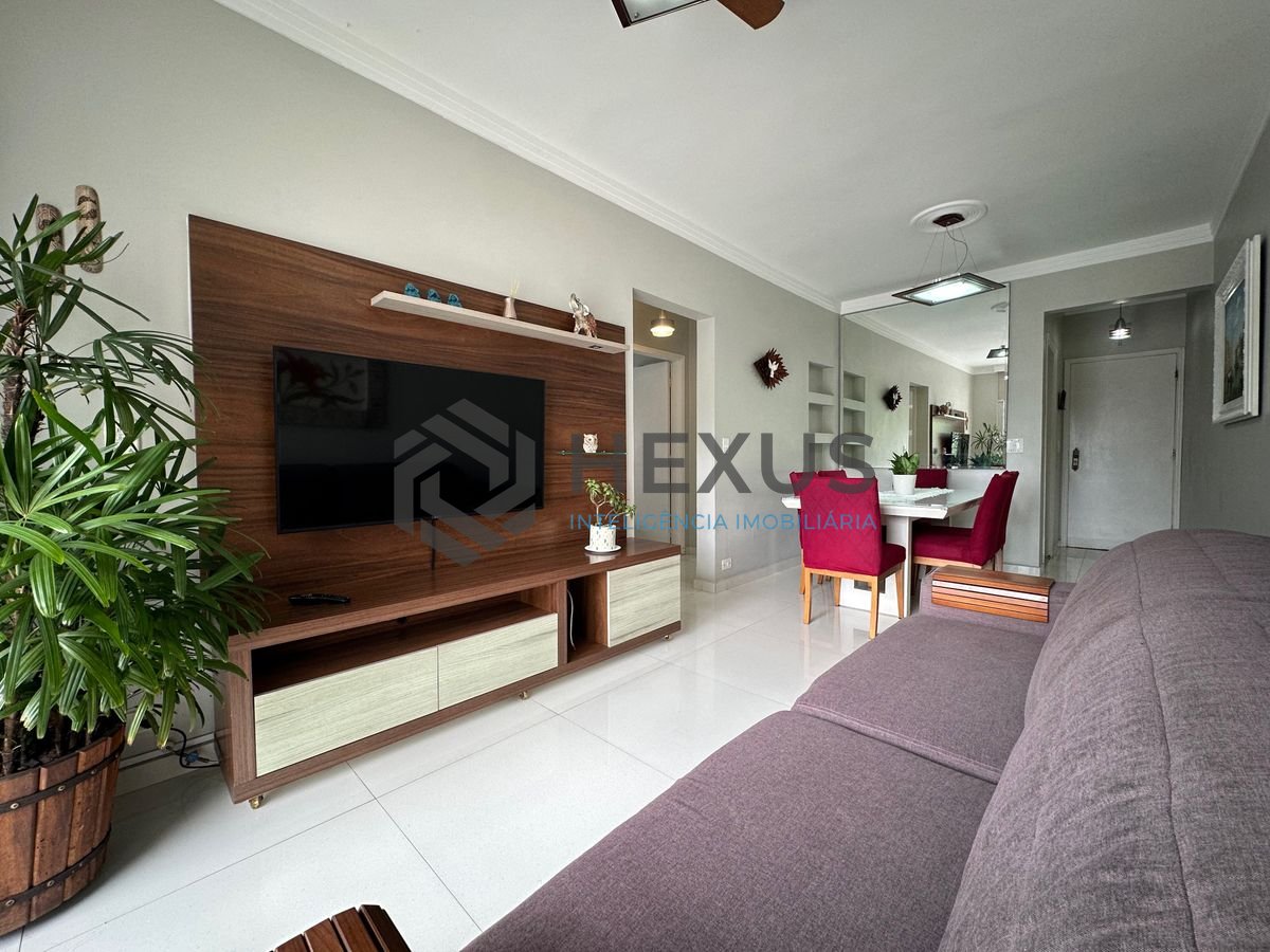Foto 5 de Apartamento Reformado para Locação Anual na Praia das Pitangueiras – 200m do Mar | 2 Dorms + Dependência