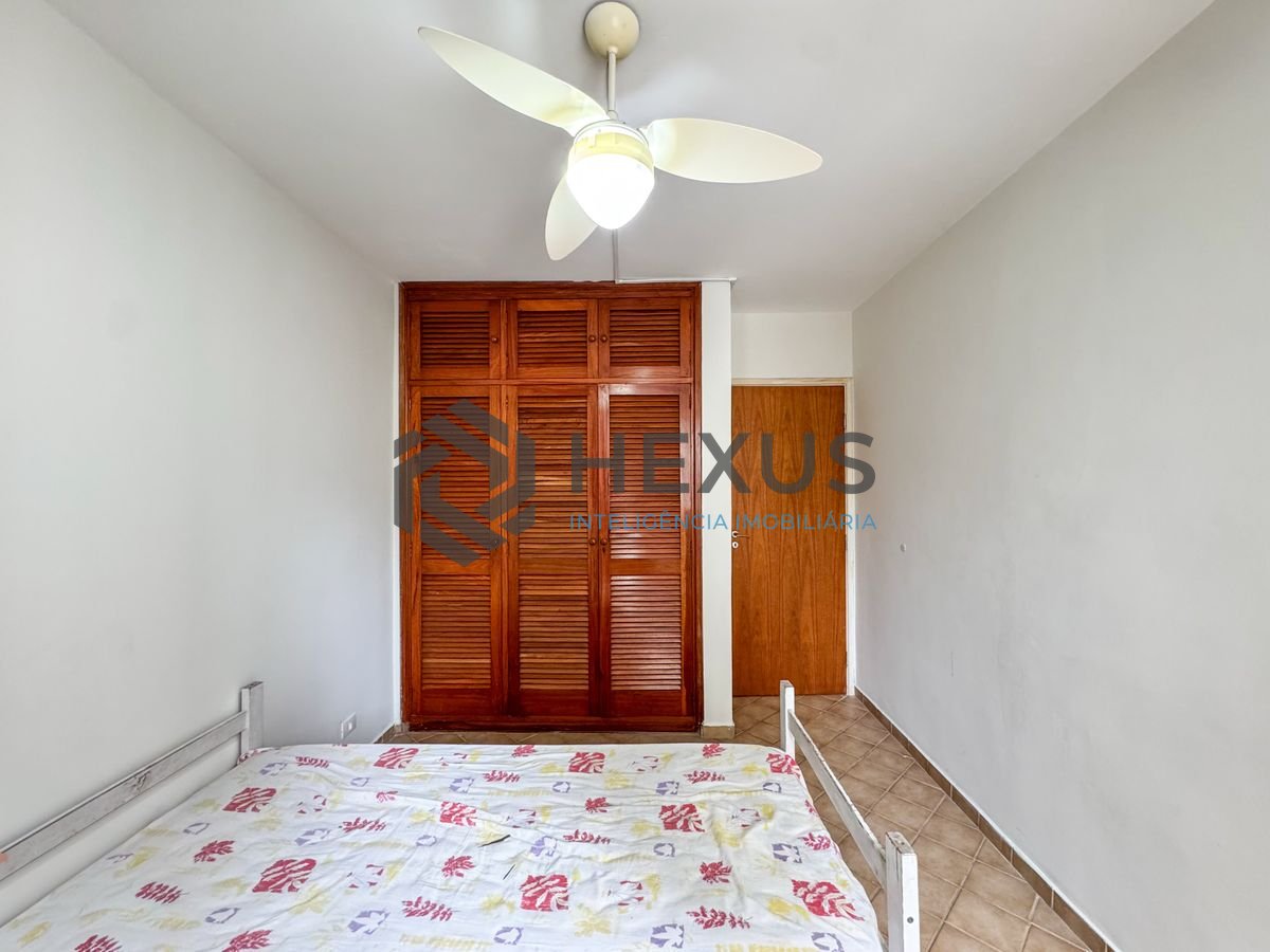 Foto 17 de Apartamento com varanda vista mar e lazer a 1 quadra da praia nas Pitangueiras, Guarujá