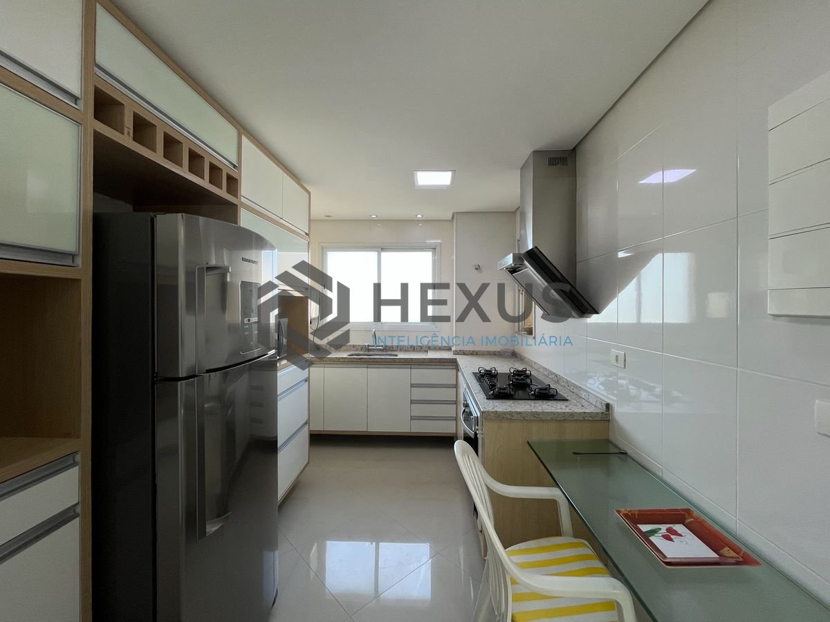 Foto 30 de Apartamento frente mar com varanda gourmet vista mar e lazer nas Pitangueiras, Guarujá