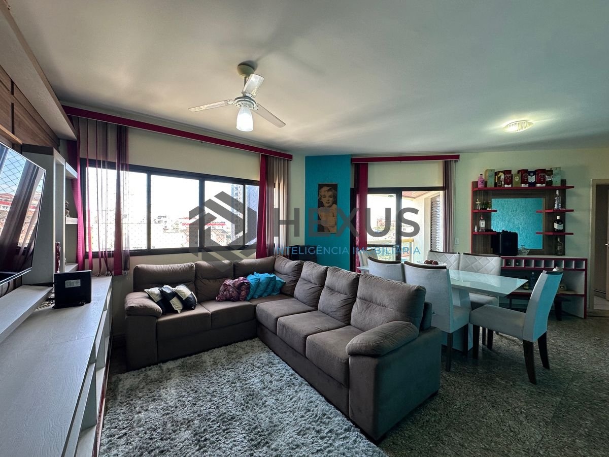 Foto 5 de Apartamento reformado com varanda vista mar e lazer a 450m da praia no Tortugas na Enseada, Guarujá