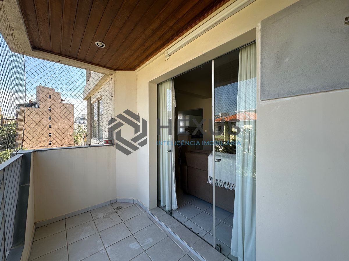 Foto 5 de Apartamento com varanda na região do Tortugas na Enseada, Guarujá