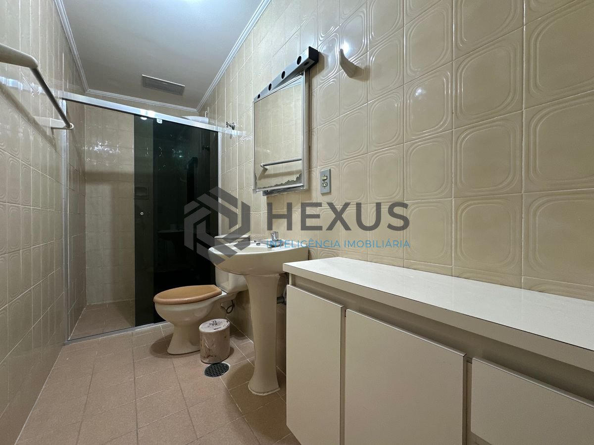 Foto 12 de Apartamento com varanda e lazer na Brunella na Enseada, Guarujá