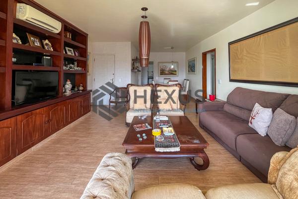 Apartamento à Venda em Pitangueiras — foto 3