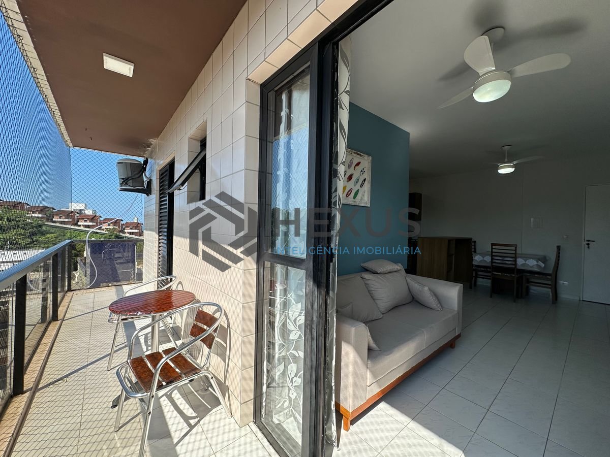 Foto 2 de Apartamento com varanda e lazer a 500m da praia na Enseada, Guarujá