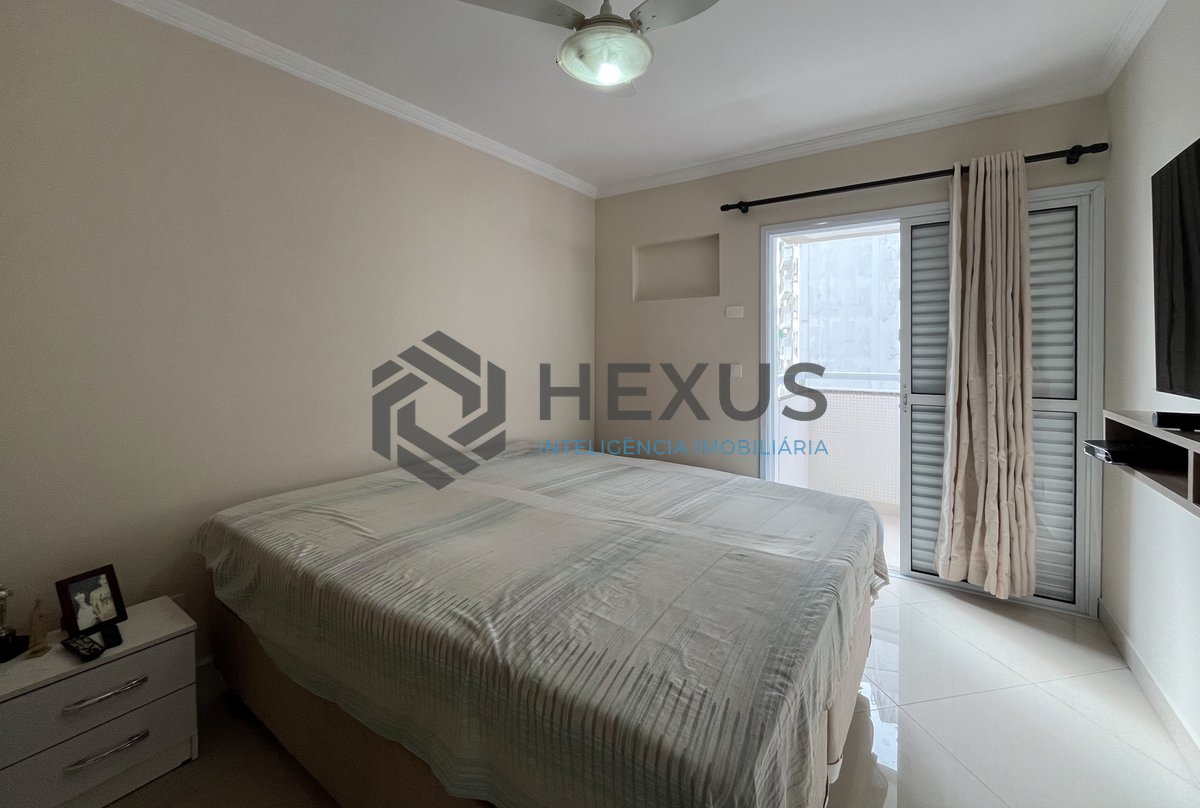 Foto 12 de Apartamento na quadra mar das Pitangueiras, com lazer e vaga à venda, Pitangueiras, Guarujá, SP
