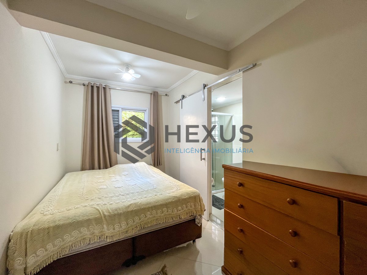Foto 19 de Apartamento na quadra mar das Pitangueiras, com lazer e vaga à venda, Pitangueiras, Guarujá, SP