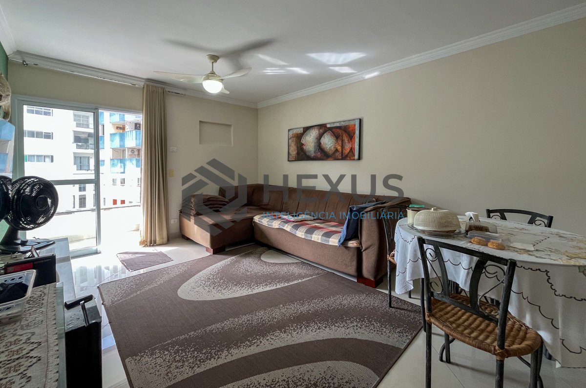 Foto 6 de Apartamento na quadra mar das Pitangueiras, com lazer e vaga à venda, Pitangueiras, Guarujá, SP