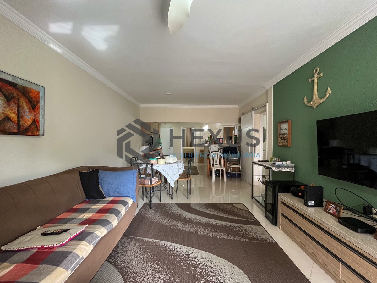 Foto 7 de Apartamento na quadra mar das Pitangueiras, com lazer e vaga à venda, Pitangueiras, Guarujá, SP