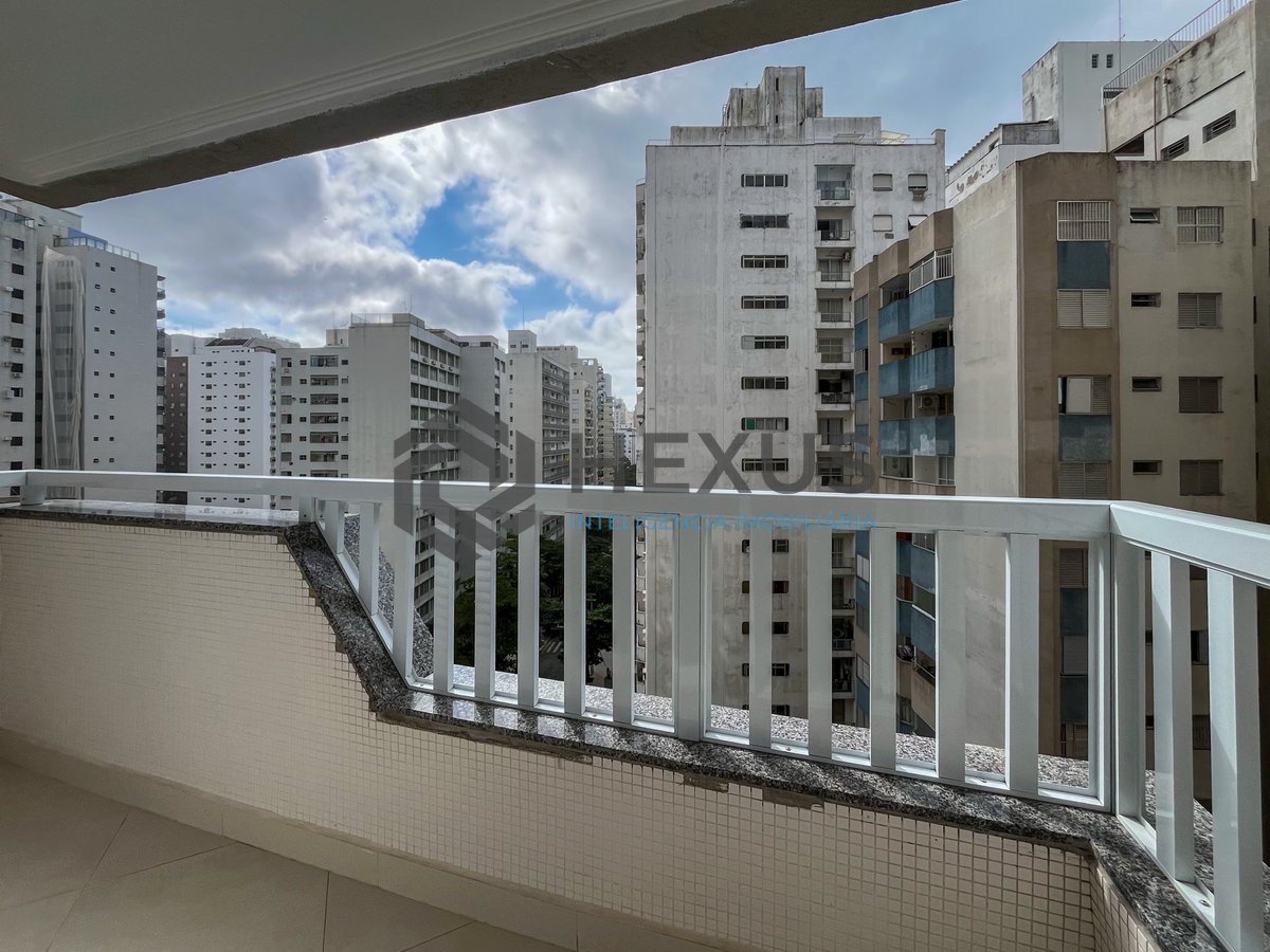 Foto 8 de Apartamento na quadra mar das Pitangueiras, com lazer e vaga à venda, Pitangueiras, Guarujá, SP