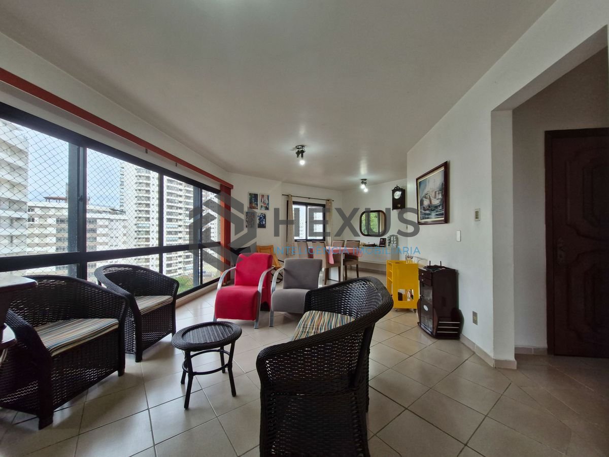 Foto 2 de Apartamento com varanda gourmet,  Praia das Pitangueiras à venda, Guarujá-SP..
