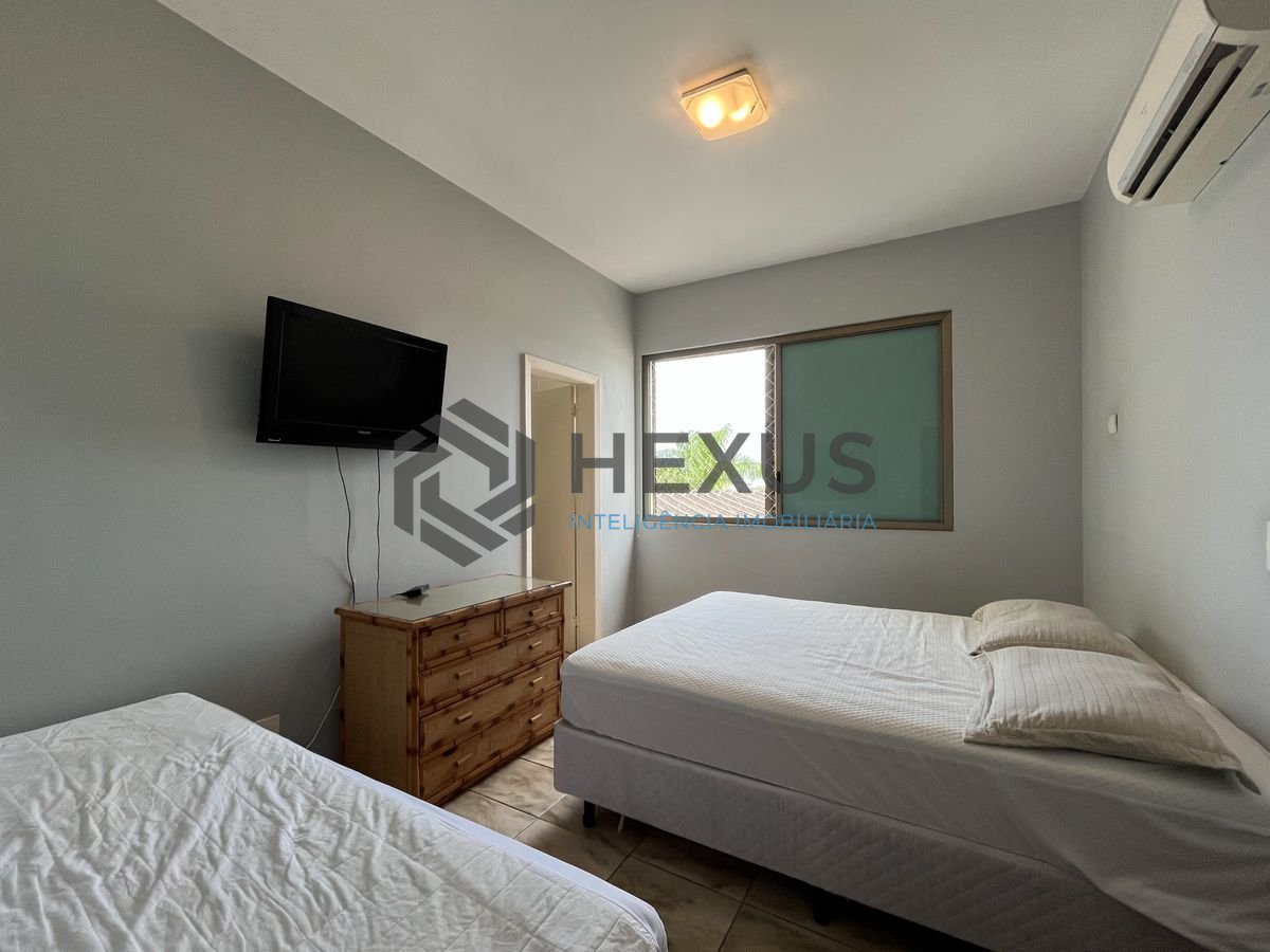 Foto 23 de Apartamento com varanda e lazer na Enseada, Guarujá