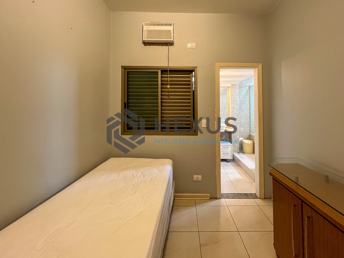 Foto 34 de Apartamento com varanda e lazer na Enseada, Guarujá