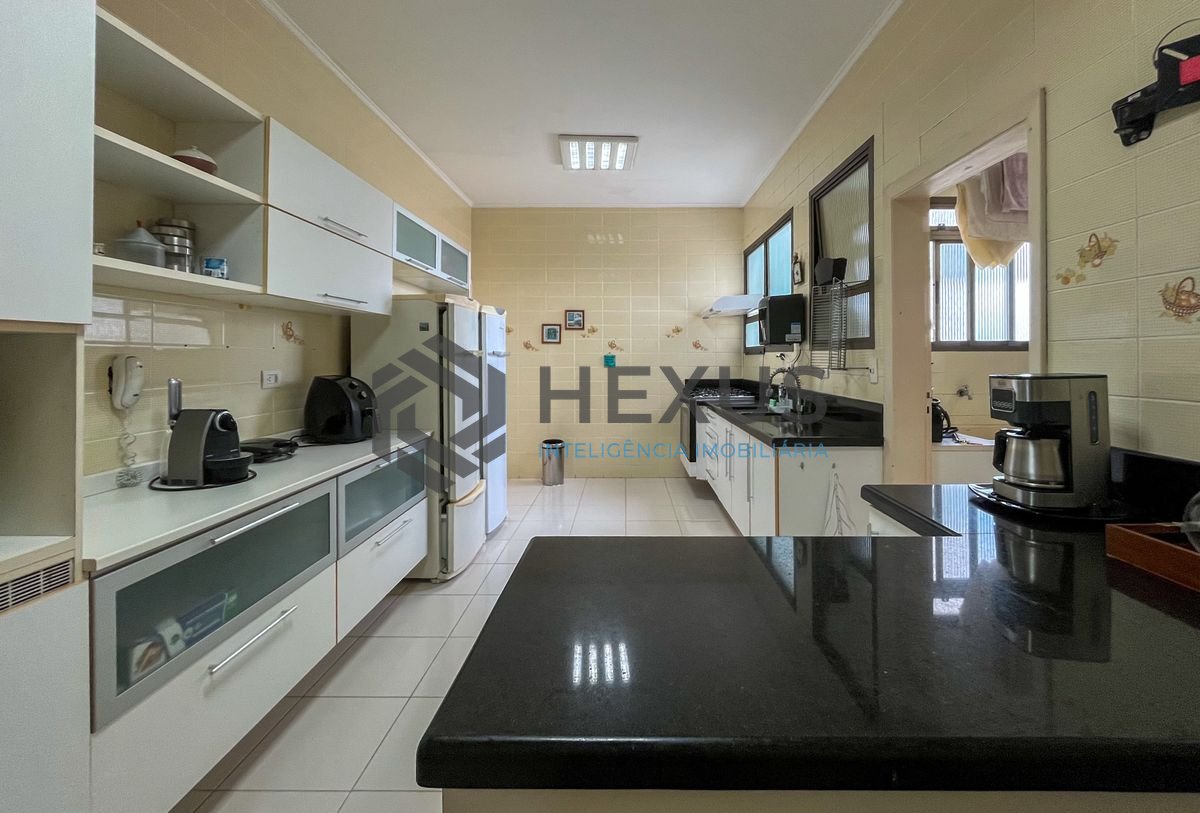 Foto 38 de Apartamento com varanda e lazer na Enseada, Guarujá
