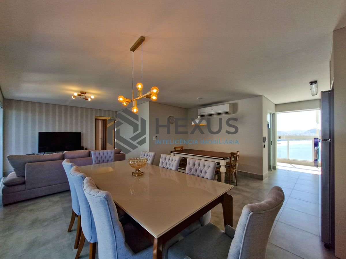 Foto 4 de Apartamento com varanda gourmet vista mar e lazer na beira mar no Jardim Astúrias, Guarujá