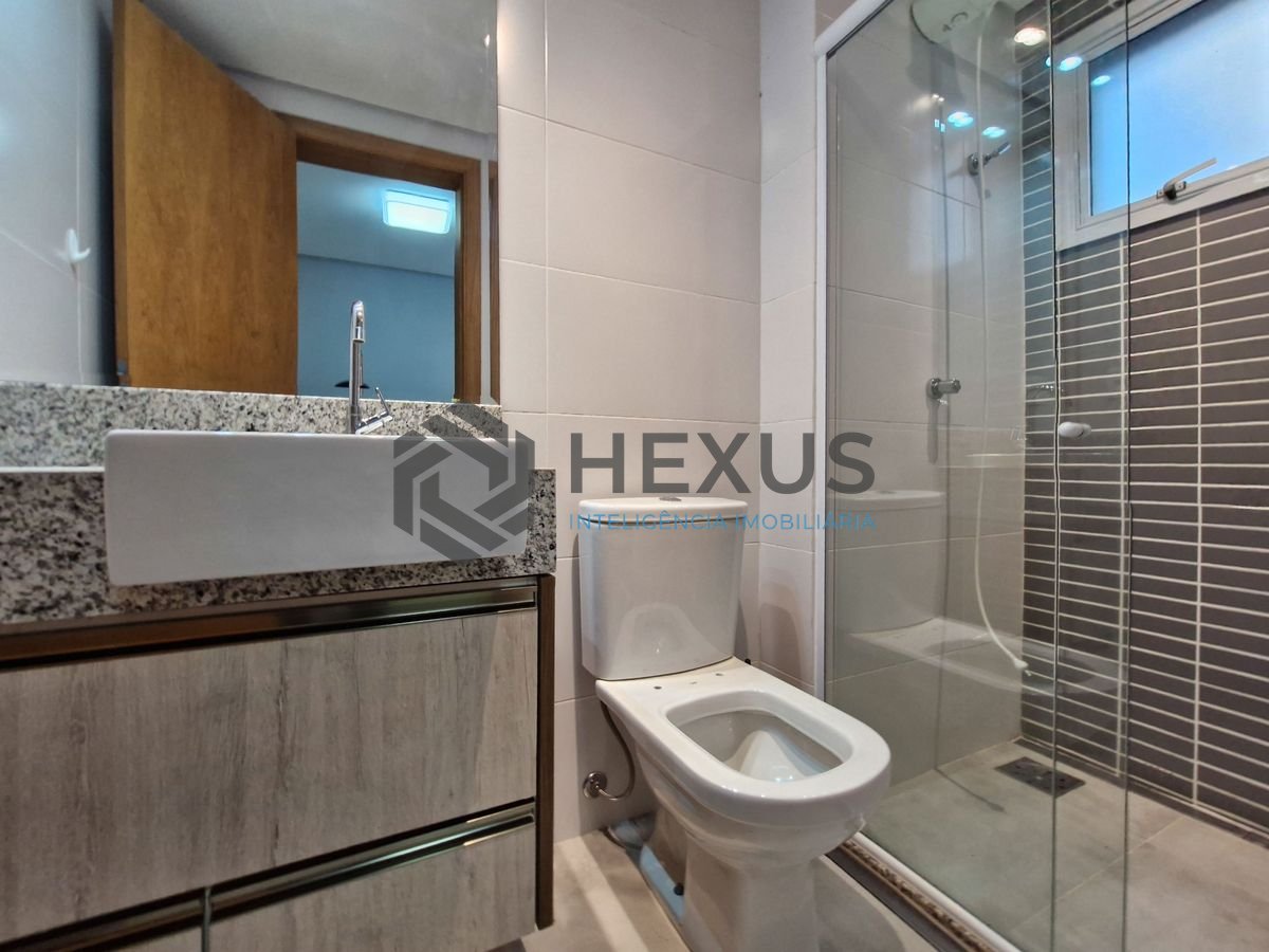 Foto 15 de Apartamento beira mar com varanda gourmet vista mar e lazer no Jardim Astúrias, Guarujá