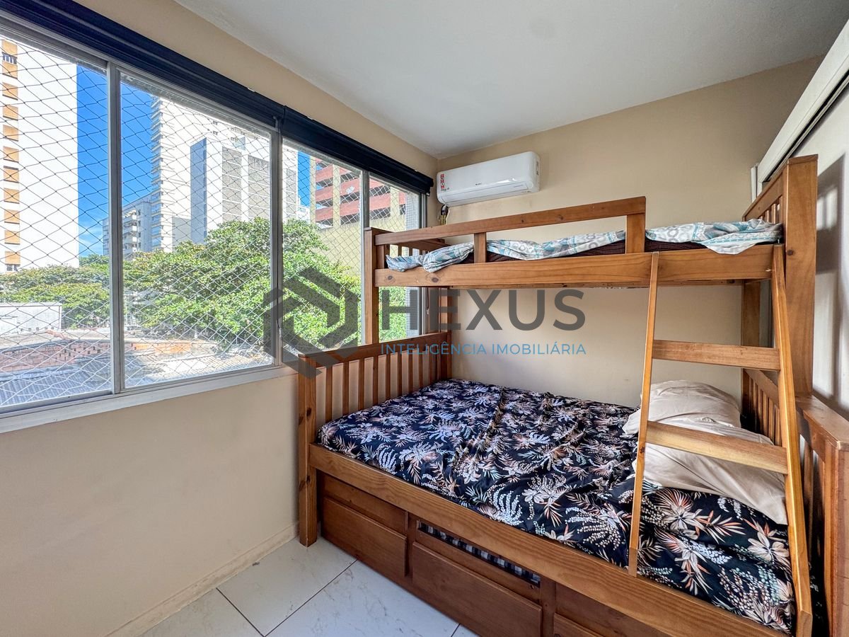 Foto 6 de Apartamento a 1 quadra da praia nas Pitangueiras, Guarujá