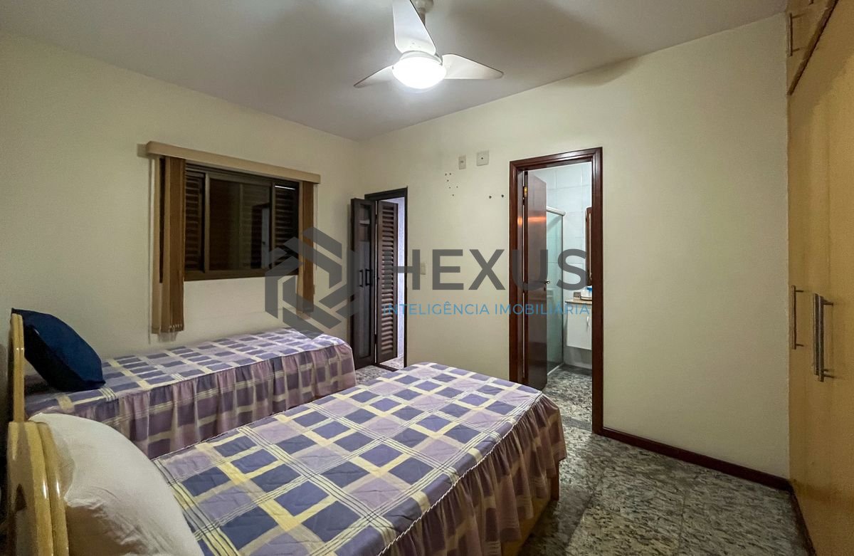 Foto 24 de Apartamento com varanda gourmet e lazer a 300m da praia nas Pitangueiras, Guarujá