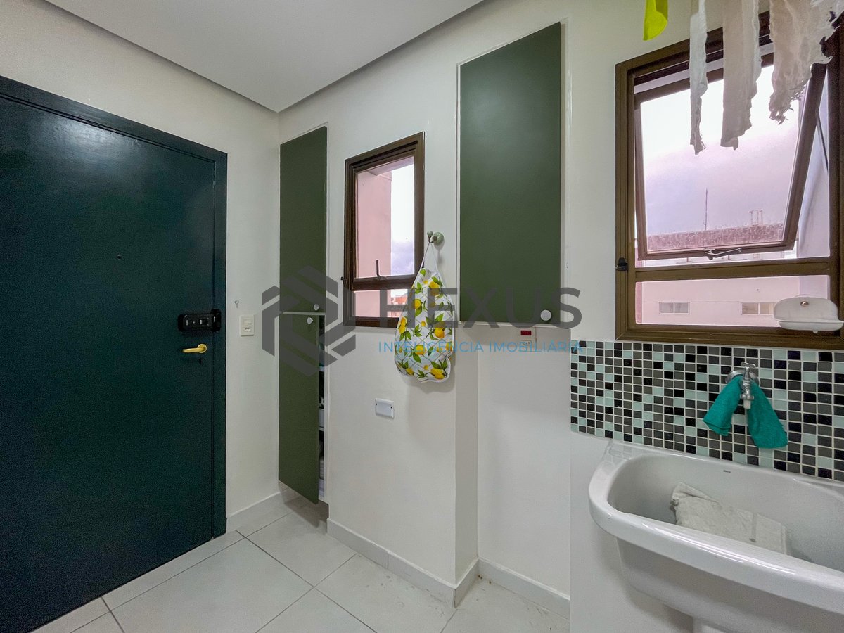Foto 41 de Apartamento com varanda gourmet e lazer a 2 quadras da praia nas Pitangueiras, Guarujá