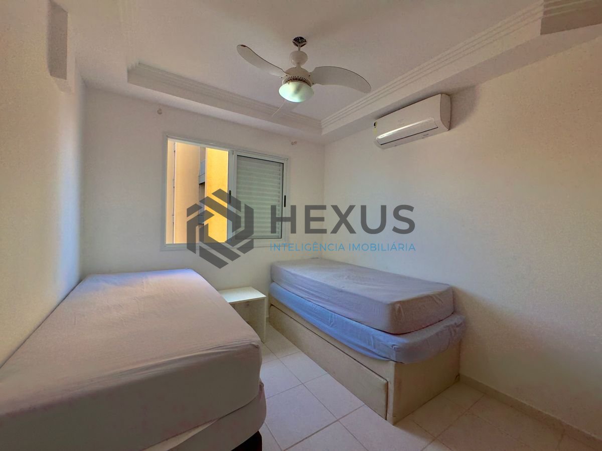 Foto 12 de Apartamento com varanda vista mar e lazer na beira mar no Jardim Astúrias, Guarujá