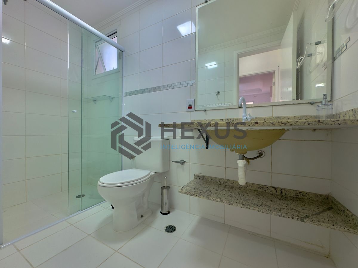 Foto 19 de Apartamento com varanda vista mar e lazer na beira mar no Jardim Astúrias, Guarujá