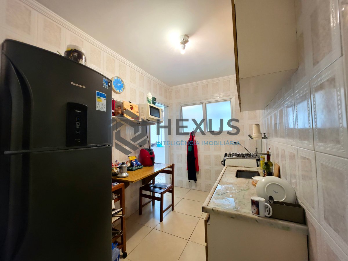 Foto 14 de Apartamento com varanda nas Pitangueiras, Guarujá
