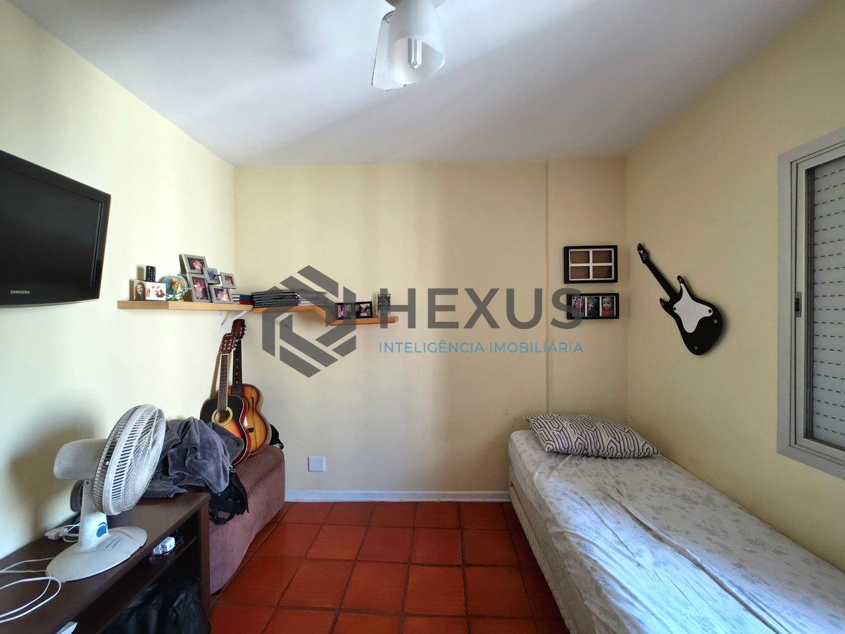 Foto 8 de Apartamento com varanda nas Pitangueiras, Guarujá
