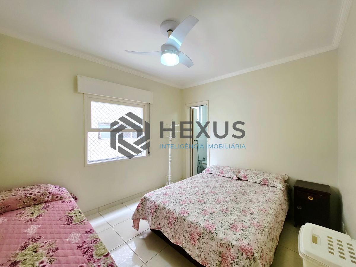 Foto 10 de Apartamento a 1 quadra da praia nas Pitangueiras, Guarujá