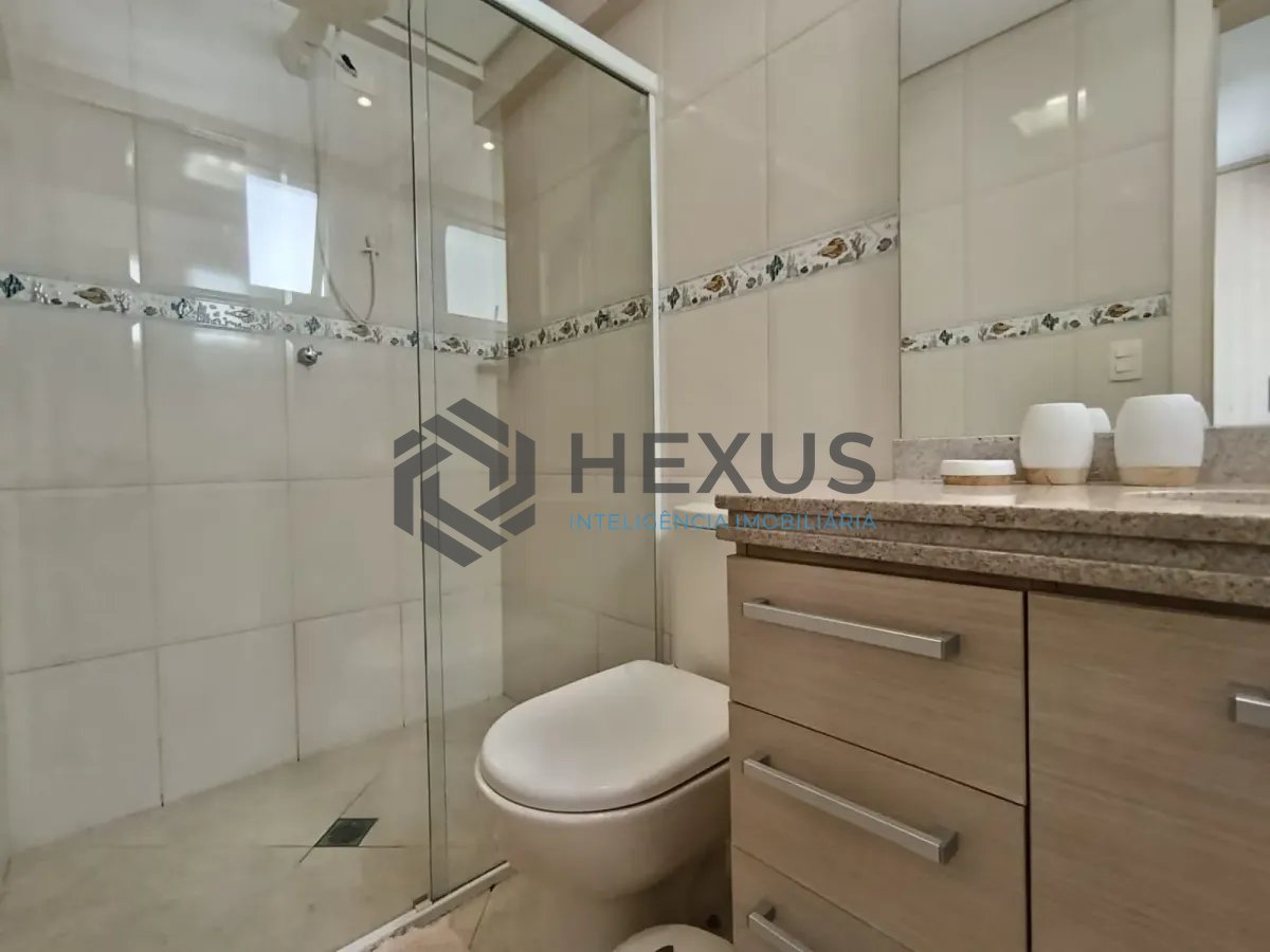 Foto 16 de Apartamento com varanda gourmet e lazer na Enseada, Guarujá