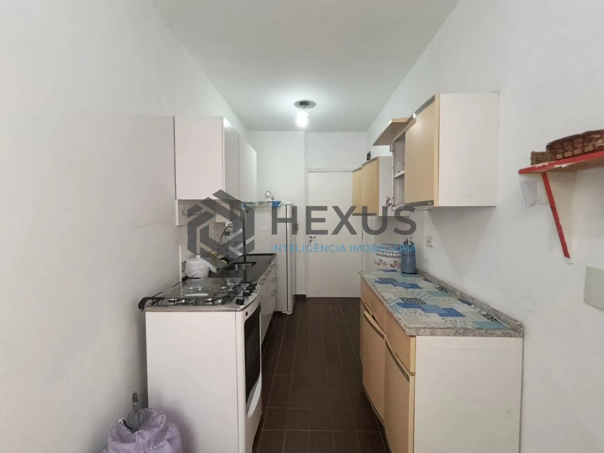 Foto 20 de Apartamento com varanda e lazer na Enseada, Guarujá