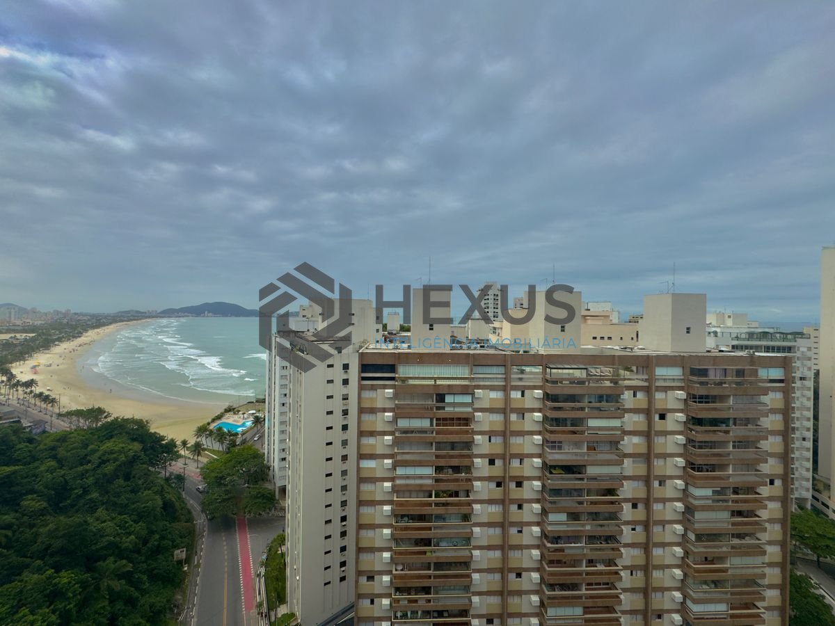 Foto 6 de Apartamento frente mar com varanda vista mar e lazer nas Pitangueiras, Guarujá