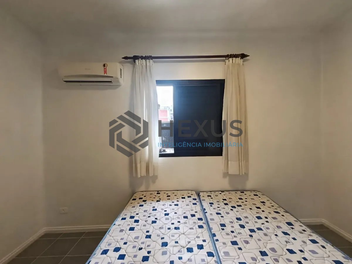 Foto 18 de Apartamento com varanda e lazer na Enseada, Guarujá