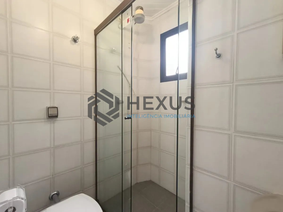 Foto 27 de Apartamento com varanda e lazer na Enseada, Guarujá