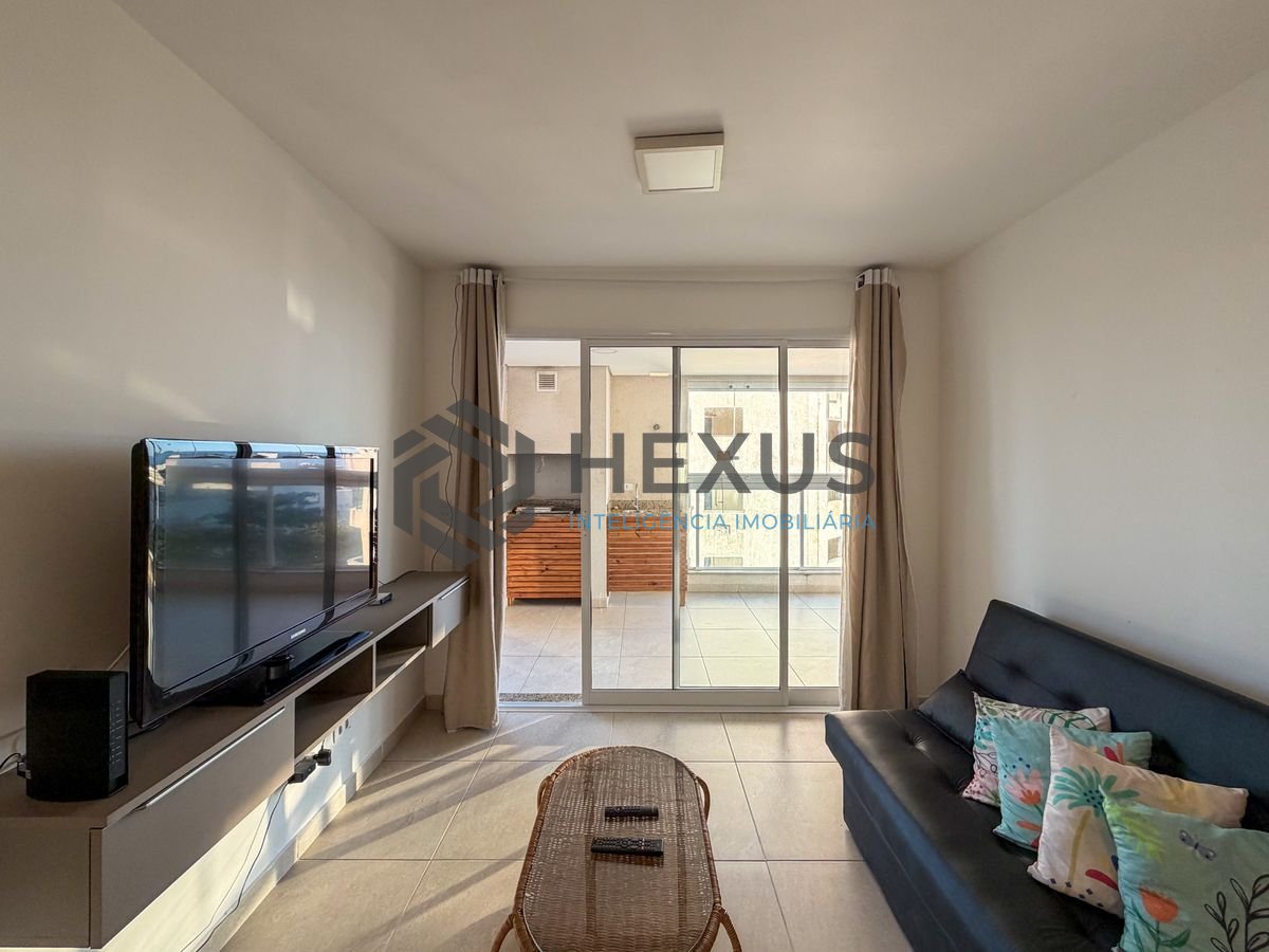 Foto 6 de Apartamento reformado com varanda gourmet vista mar a 400m da praia na região do Jardim Centenário na Enseada, Guarujá