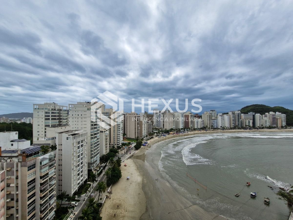 Apartamento reformado frente mar com varanda vista mar e lazer no Jardim Astúrias, Guarujá