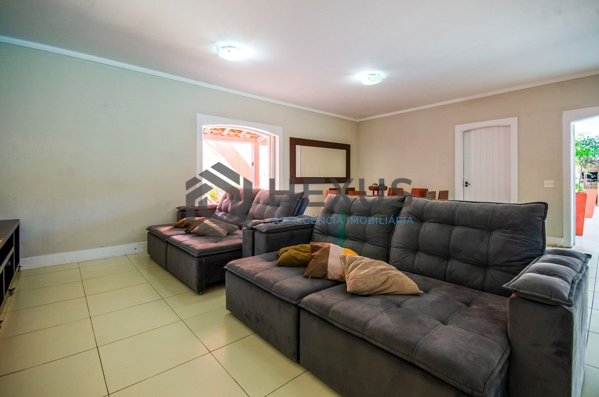 Foto 9 de Casa com piscina e área gourmet a 350m da praia no Pernambuco, Guarujá