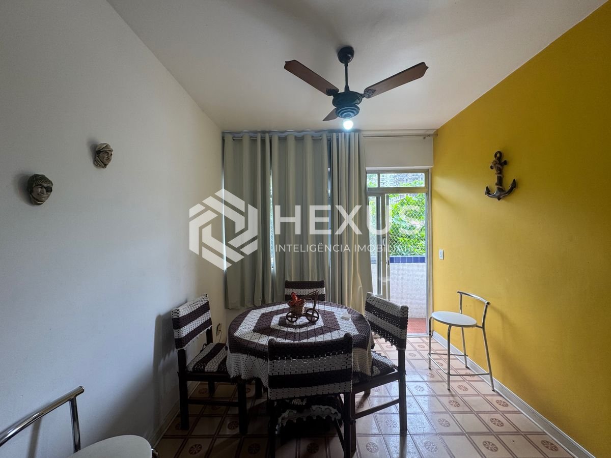 Foto 3 de Apartamento com varanda e lazer a 150m da praia na Enseada, Guarujá