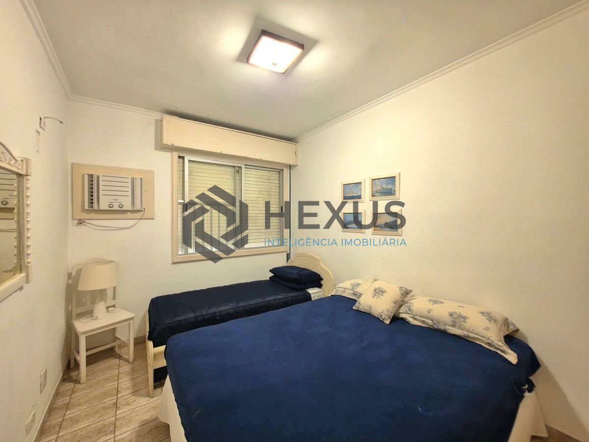 Foto 12 de Apartamento com varanda a 1 quadra da praia na região da Barra Funda nas Pitangueiras, Guarujá