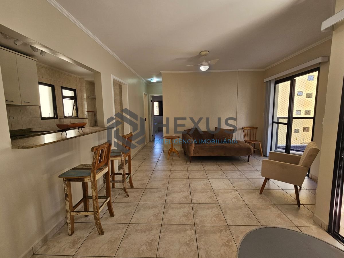 Apartamento com varanda e lazer a 2 quadras da praia no Tombo, Guarujá