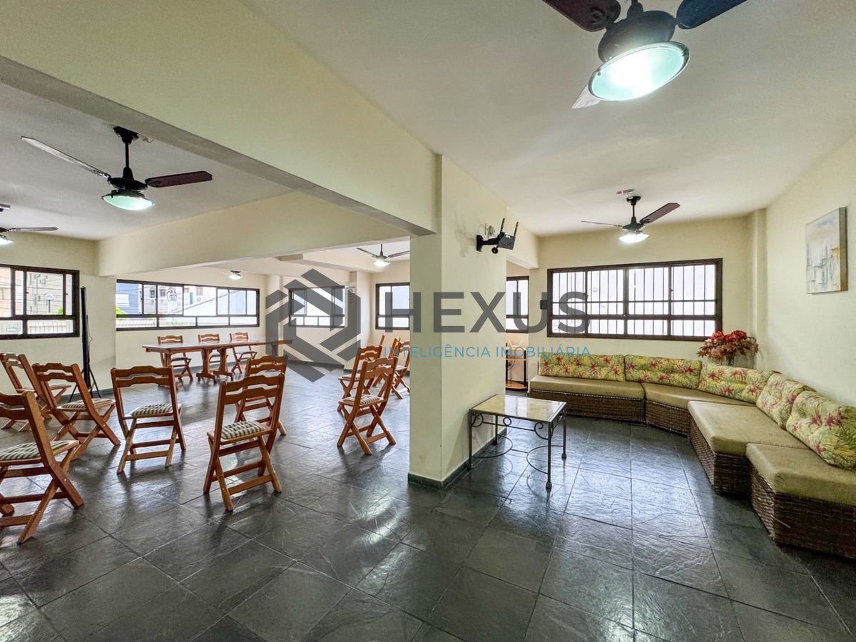 Foto 43 de Apartamento reformado com varanda e lazer a 450m da praia na região do Parque Enseada na Enseada, Guarujá