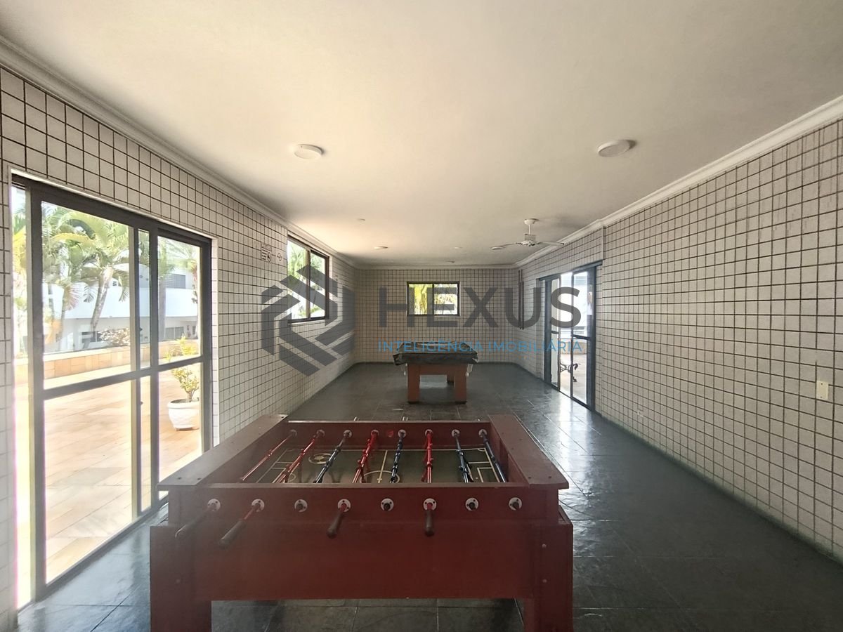 Foto 26 de Apartamento reformado com varanda e lazer a 150m da praia na região do Aquário na Enseada, Guarujá