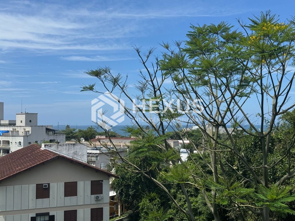 Foto 4 de Duplex com varanda gourmet vista mar a 350m da praia na Enseada, Guarujá