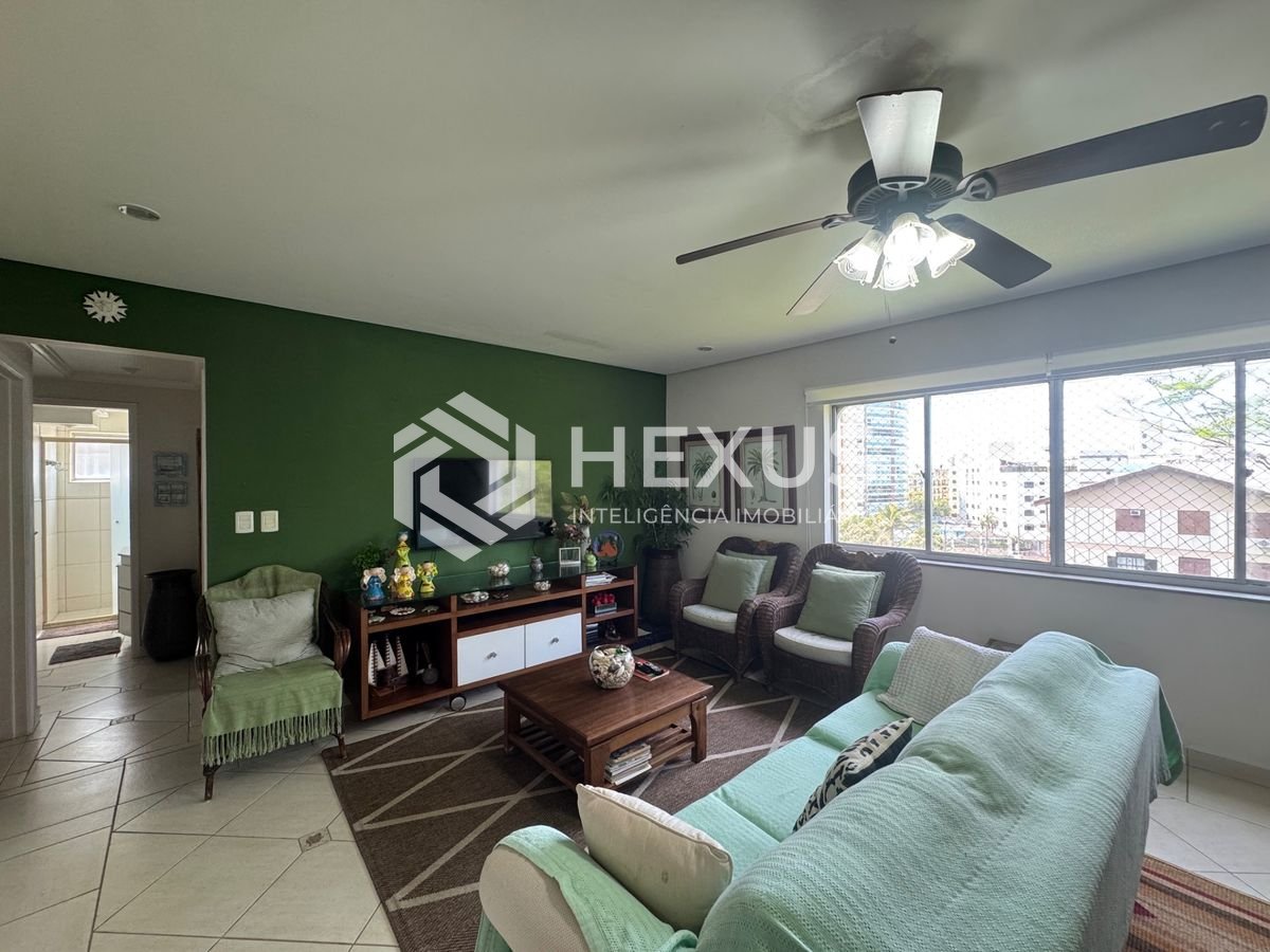 Foto 5 de Duplex com varanda gourmet vista mar a 350m da praia na Enseada, Guarujá