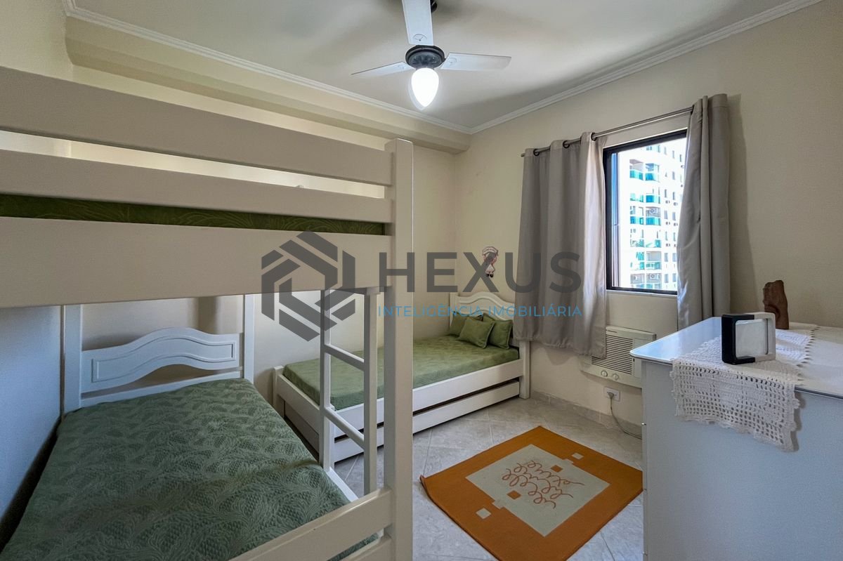 Foto 10 de Apartamento com varanda e lazer na região do Tortugas na Enseada, Guarujá